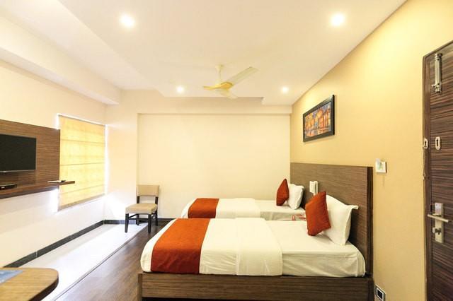 Hotel Orangeinn Omr Perungudi Ченай Екстериор снимка